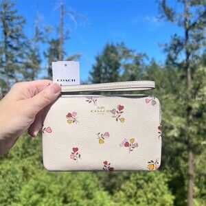 COACH Wristlet Wallet Clutch with Heart Print and Gold Hardware NWT